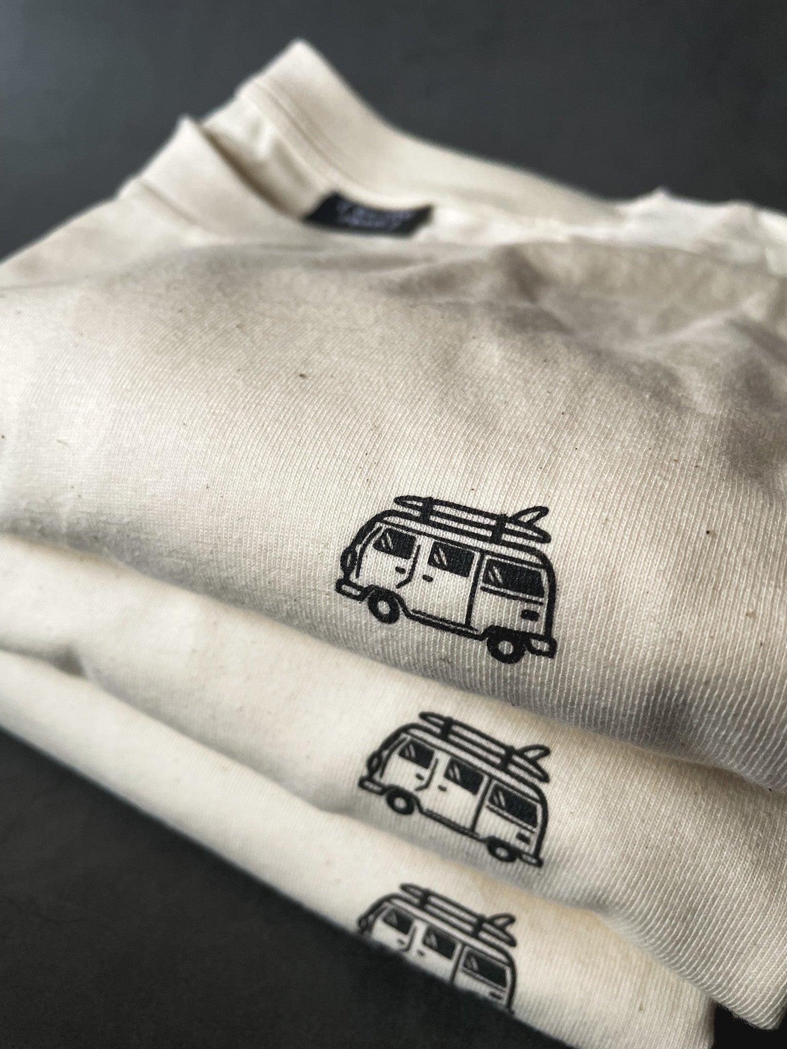Van - T-Shirt